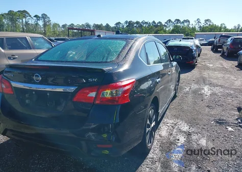 2017 Nissan Sentra Sr z USA, uszkodzony, nr VIN 3N1AB7AP3HY332523
